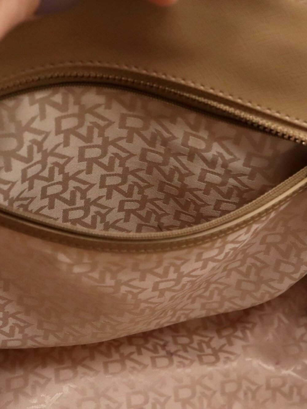 DKNY Tan / Cream Monogram Logo Satchel Tote Gold Hardware Shoulder Bag - Picture 13 of 16